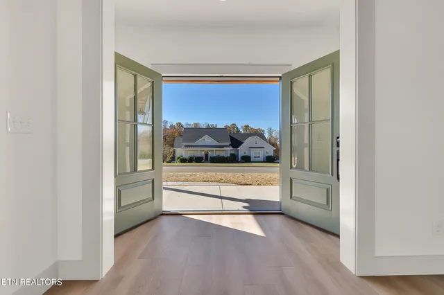 $699,900 | 296 Belle Arden Drive, Greeneville, TN 37745