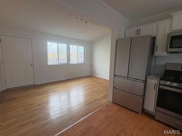 $1,100 | 3434 Nebraska Avenue, Unit REAR, St. Louis, MO 63118