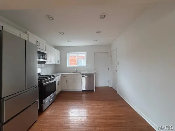 $1,100 | 3434 Nebraska Avenue, Unit REAR, St. Louis, MO 63118