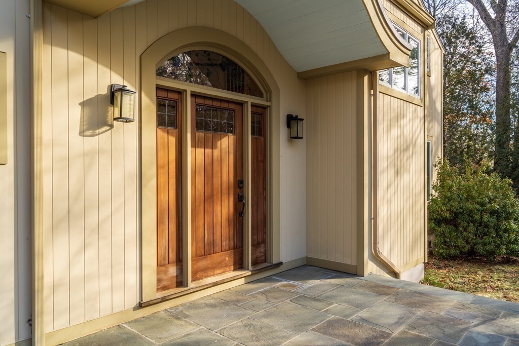 102 Byron Road Weston, MA 02493 - Photo 2 of 39