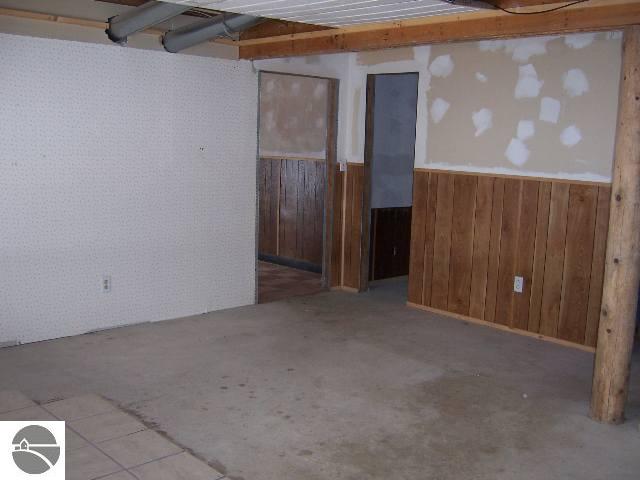 10588 Hagar Road Fife Lake, MI 49633 - Photo 5 of 8 1690330-4.JPG