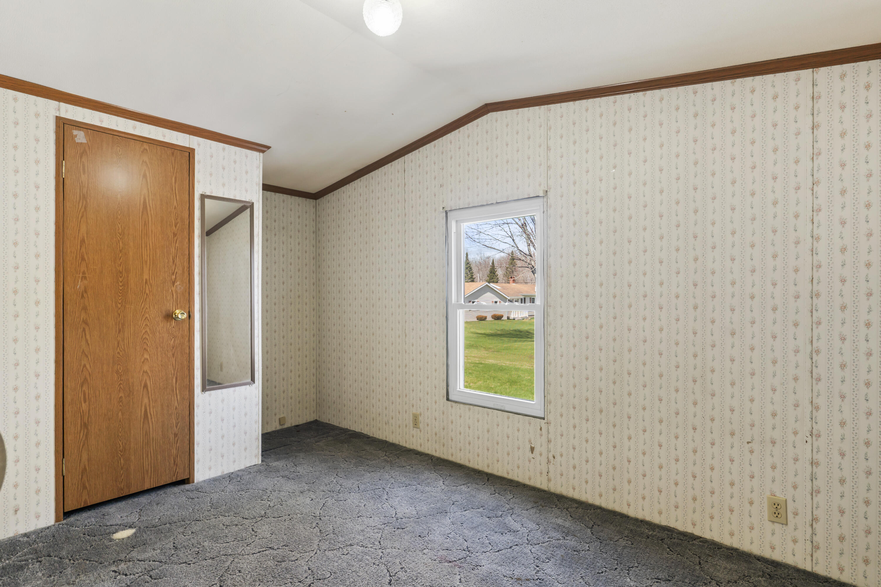 1655 Hotel Road Auburn, ME 04210 - Photo 21 of 36 1655 Hotel Road_129