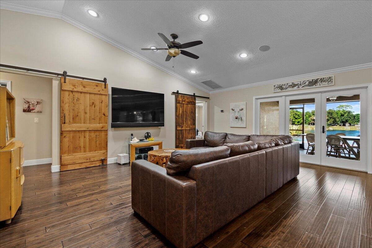 10975 Randolph Siding Road Jupiter, FL 33478 - Photo 17 of 97 041-JLC_2853