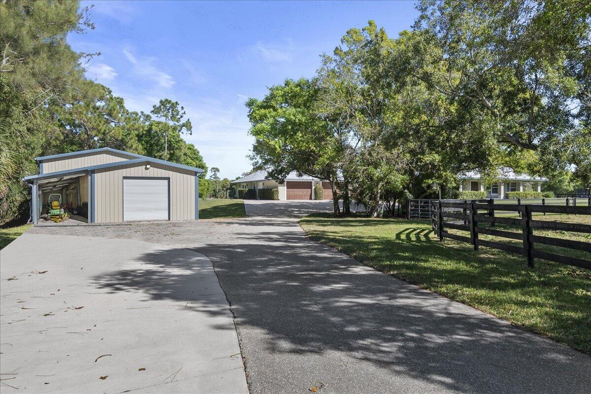 10975 Randolph Siding Road Jupiter, FL 33478 - Photo 74 of 97 004-JLC_2578