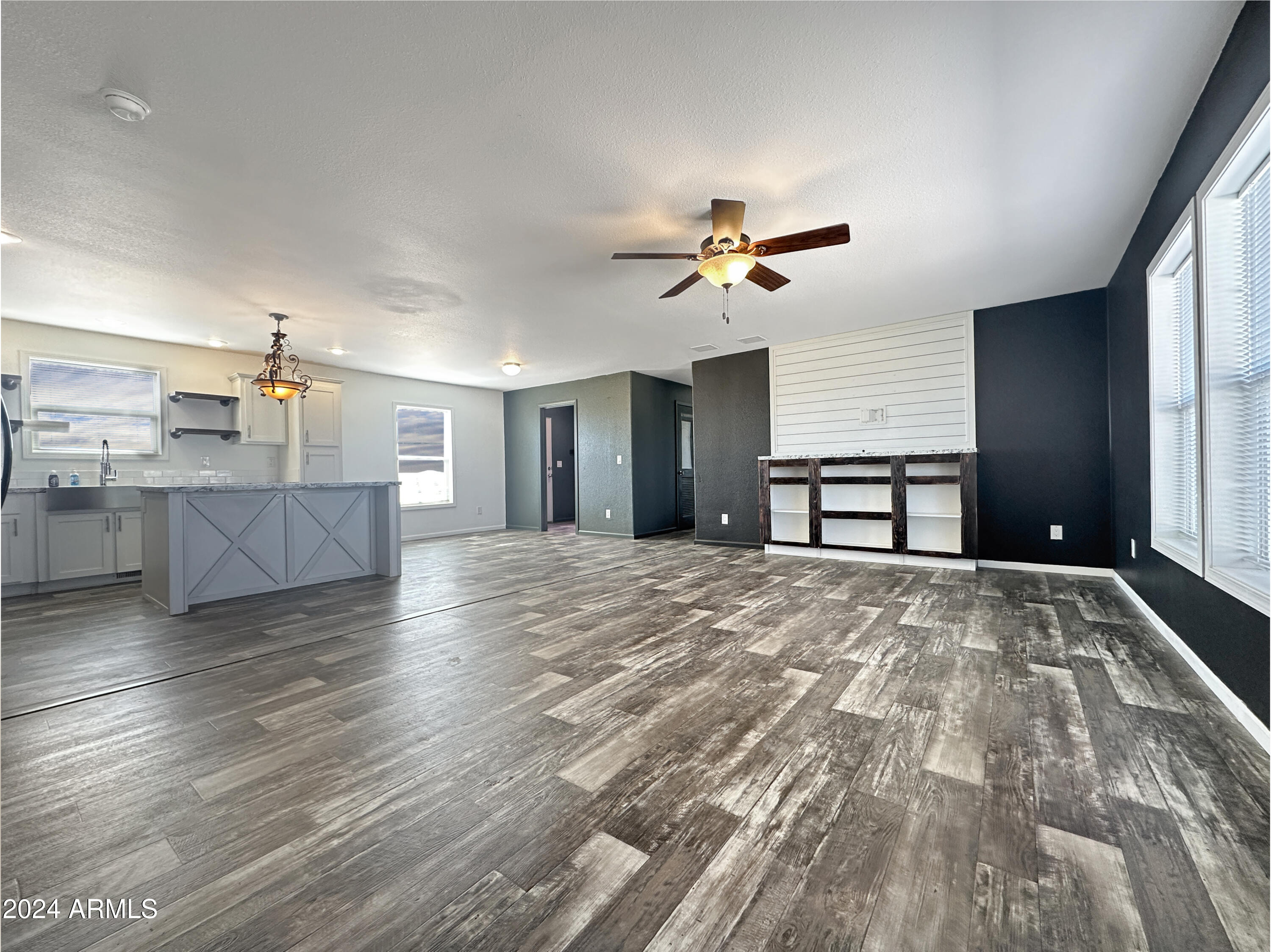 21215 West Sleepy Ranch Road Wittmann, AZ 85361 - Photo 5 of 18 08b290db025d6b9dbc89e14c3799ed71c58036f8
