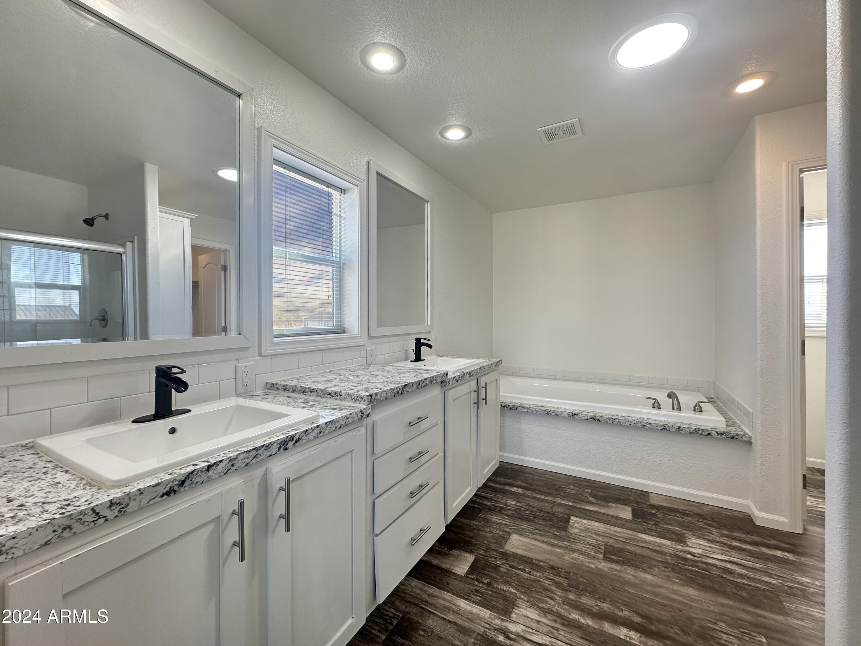 21215 West Sleepy Ranch Road Wittmann, AZ 85361 - Photo 9 of 18 046abc40c3bb5db9508d94549af97374bb4d184a