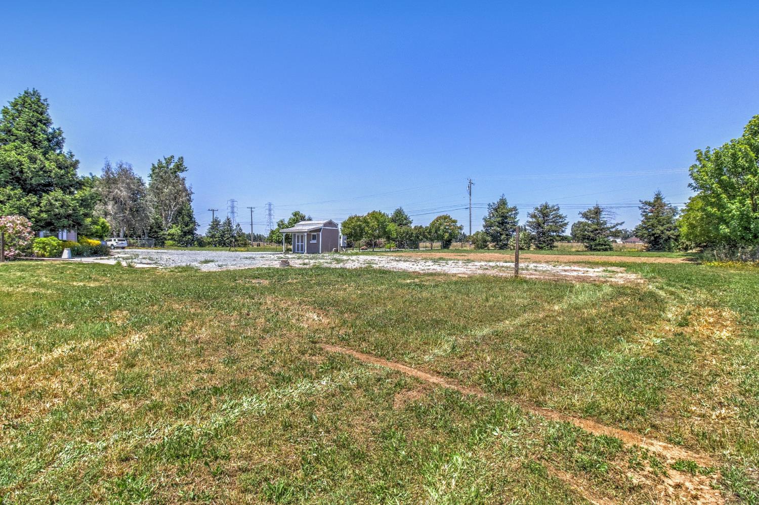 12390 Hobday Road Wilton, CA 95693 - Photo 69 of 92