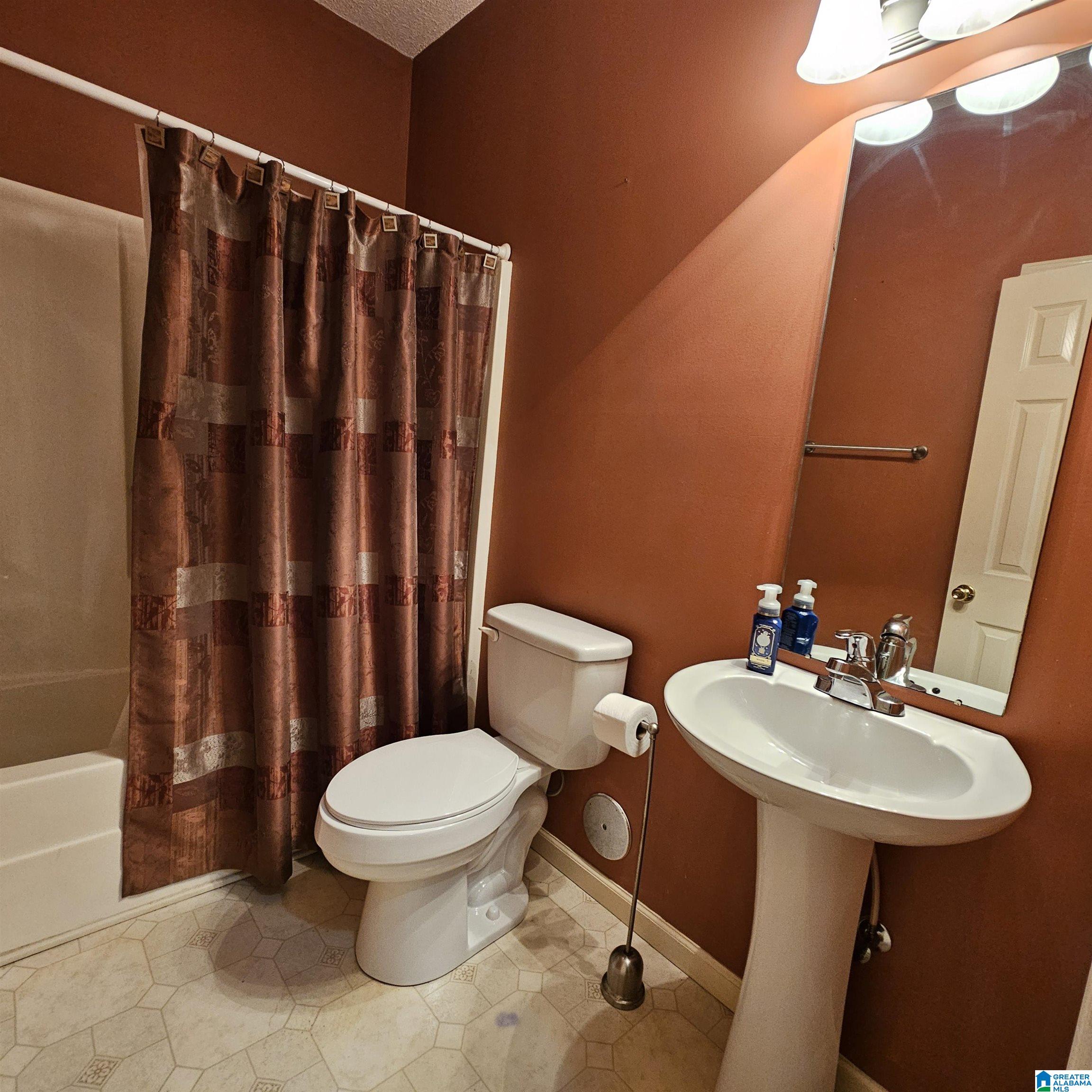 1809 Copperfield Lane Center Point, AL 35215 - Photo 30 of 35