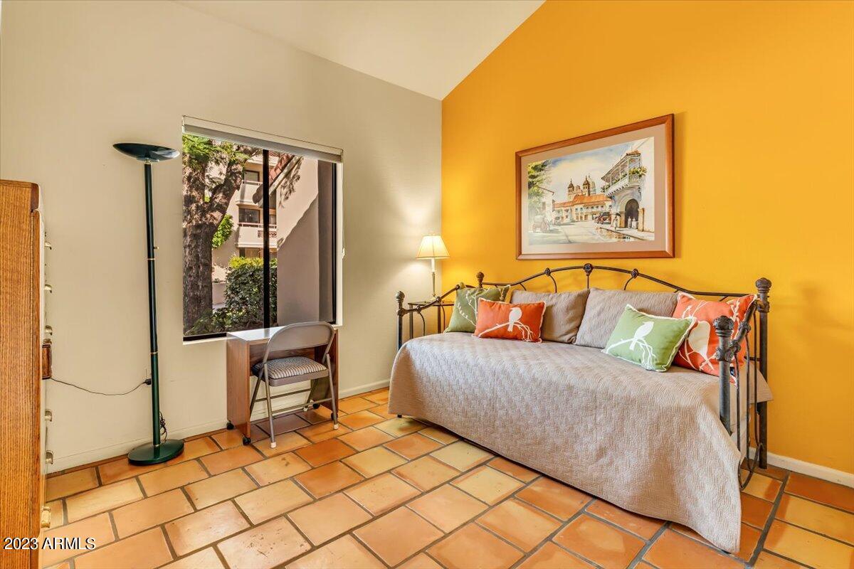 4200 North Miller Road, Unit 117 Scottsdale, AZ 85251 - Photo 11 of 29 Bedroom 1