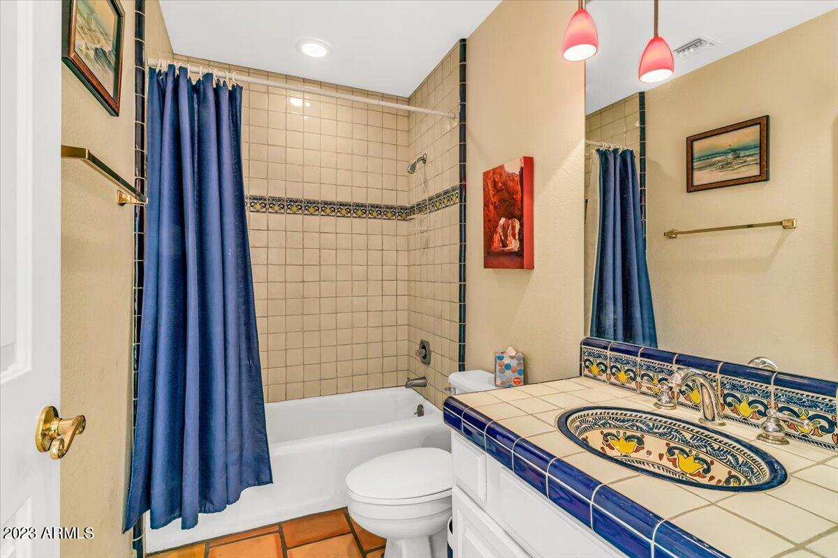 4200 North Miller Road, Unit 117 Scottsdale, AZ 85251 - Photo 10 of 29 Bathroom 1