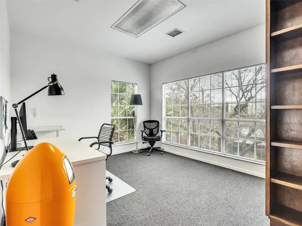 $800,000 | 1220 Hawthorne Street, Houston, TX 77006