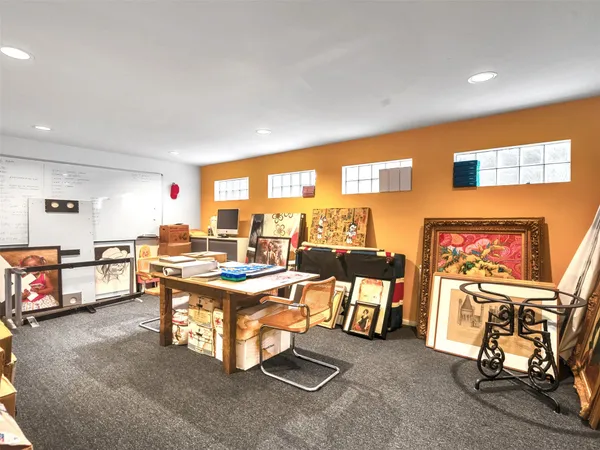 $800,000 | 1220 Hawthorne Street, Houston, TX 77006