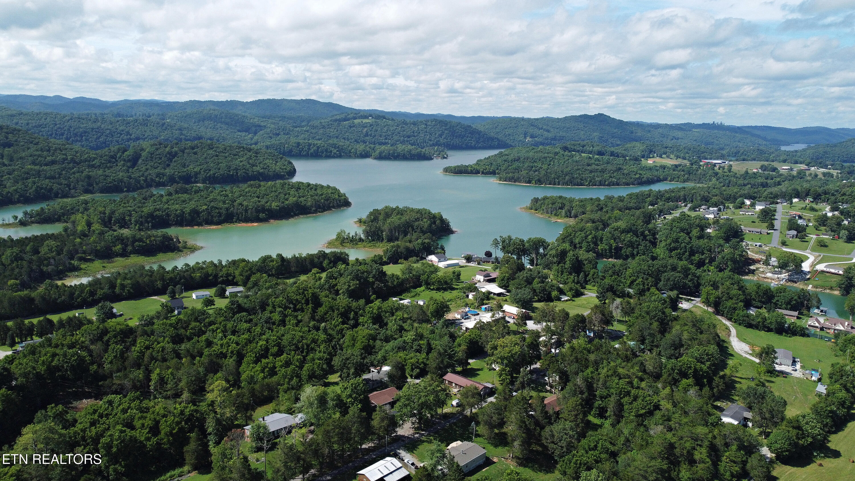 121 Harness Road New Tazewell, TN 37825 - Photo 54 of 59 DJI_0321
