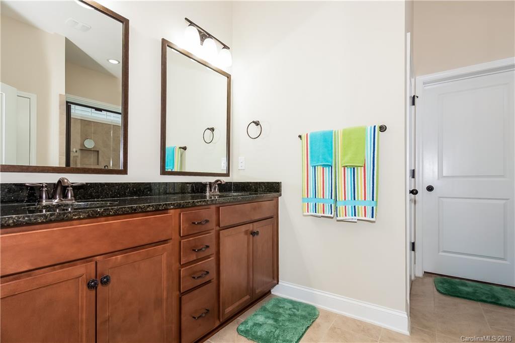 8348 Dallas Bay Road Charlotte, NC 28278 - Photo 13 of 28 Gallery Image 13