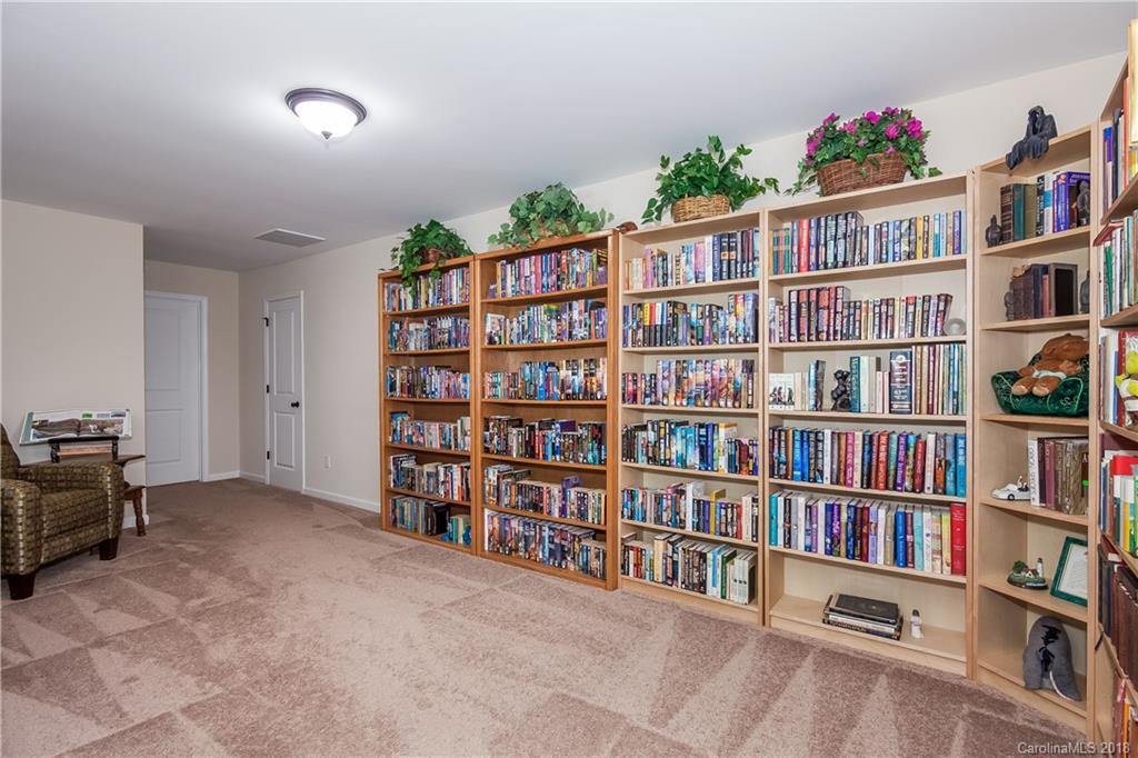 8348 Dallas Bay Road Charlotte, NC 28278 - Photo 20 of 28 Gallery Image 20