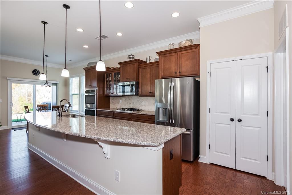 8348 Dallas Bay Road Charlotte, NC 28278 - Photo 9 of 28 Gallery Image 9