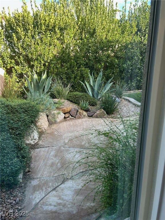 9838 Gemstone Sunset Avenue Las Vegas, NV 89148 - Photo 13 of 14