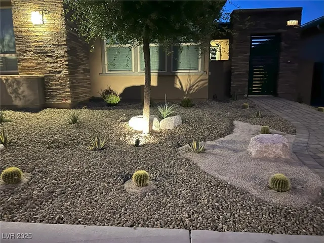 $3,700 | 9838 Gemstone Sunset Avenue, Las Vegas, NV 89148