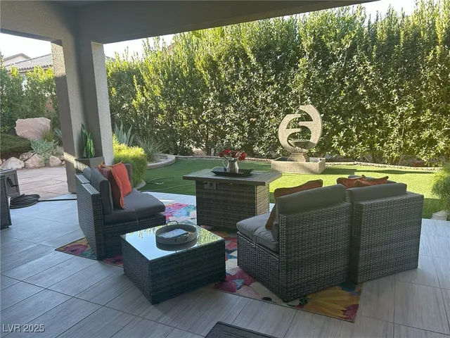 $3,700 | 9838 Gemstone Sunset Avenue, Las Vegas, NV 89148