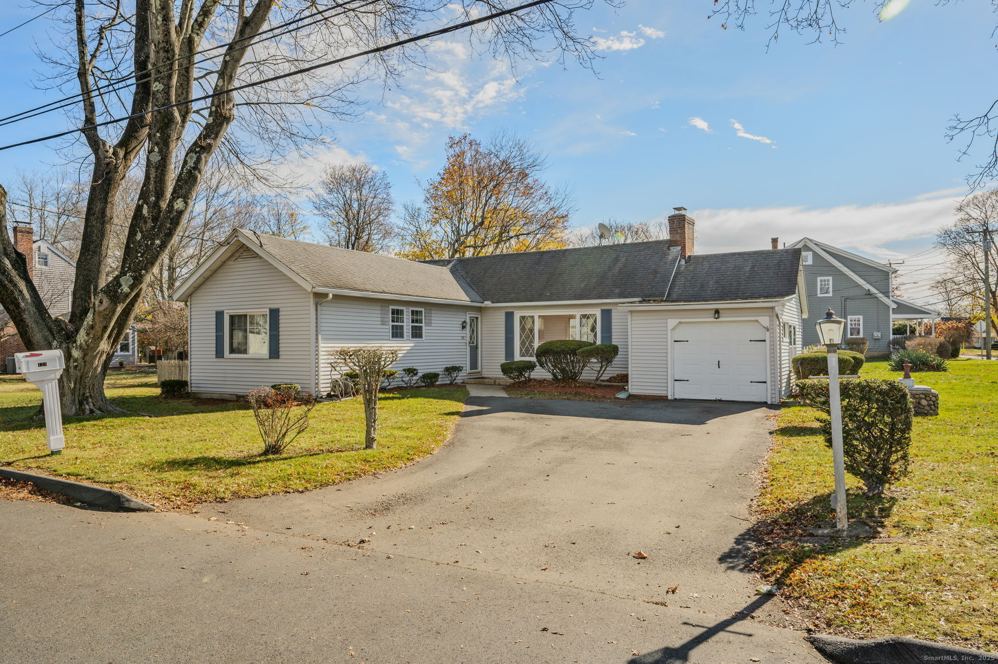 139 Pennsylvania Avenue East Lyme, CT 06357 - Photo 1 of 28 a view of a house with backyard