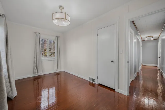 $2,500 | 139 Pennsylvania Avenue, Niantic, CT 06357