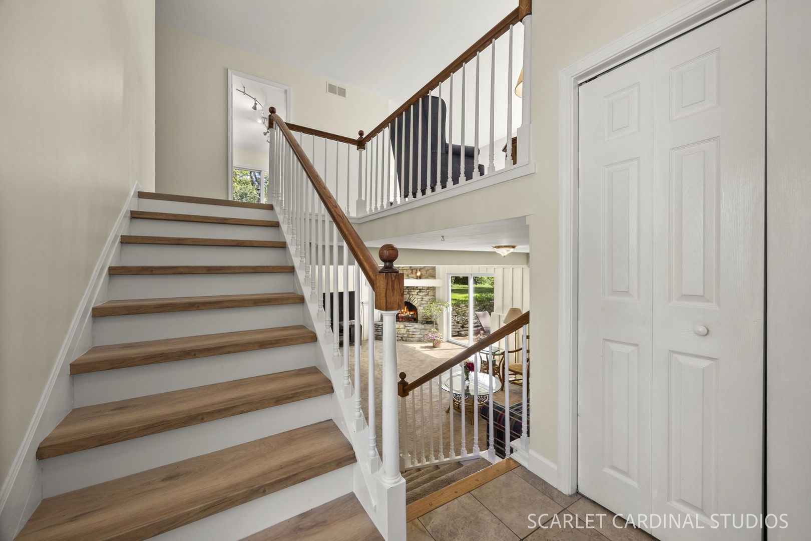 N385 Silverleaf Boulevard Wheaton, IL 60187 - Photo 2 of 38 Gallery Image 2