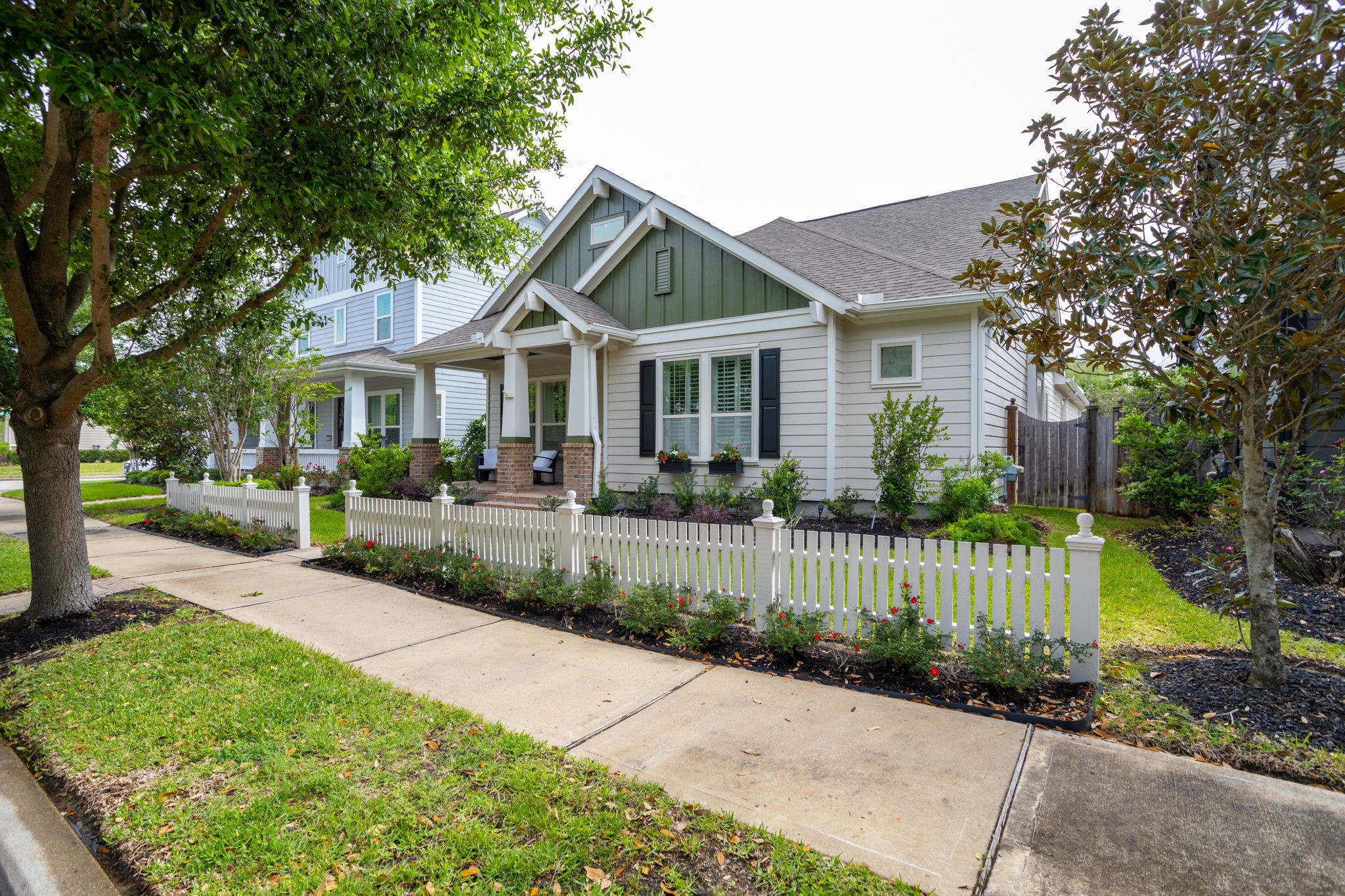 16650 Seminole Ridge Drive Cypress, TX 77433 - Photo 27 of 27 a front view of a house with a garden and plants