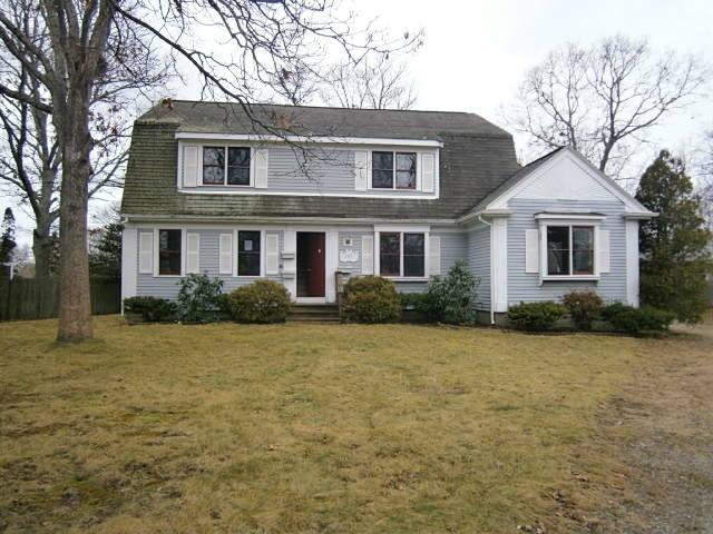 147 Ridgewood Avenue Hyannis, MA 02601 - Photo 1 of 14 Primary Photo