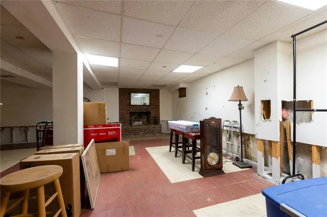 $189,900 | 6000 North Wyandotte Street, Kansas City, MO 64118