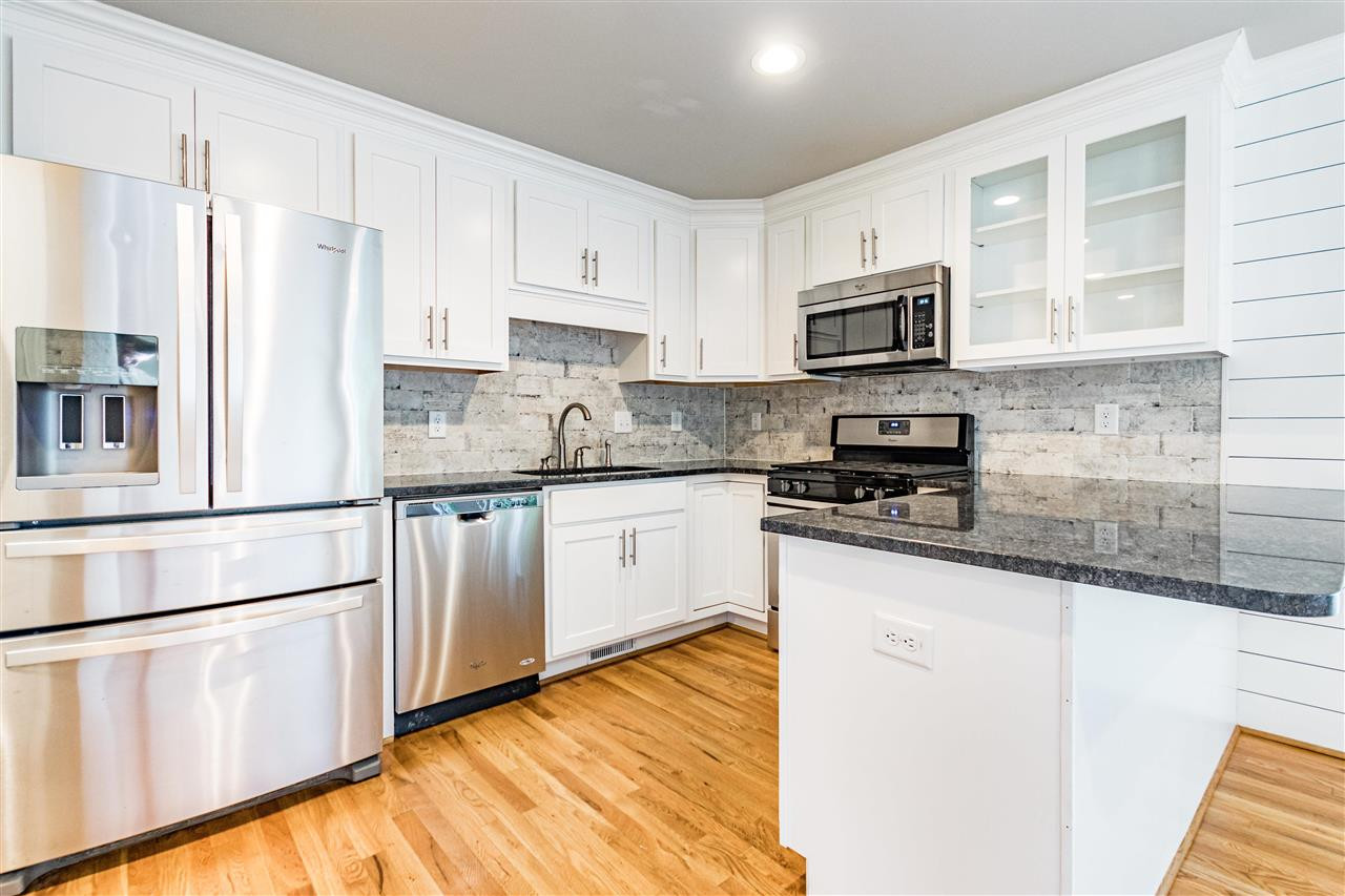 413 Bledsoe Avenue Raleigh, NC 27601 - Photo 13 of 21 Photo 14
