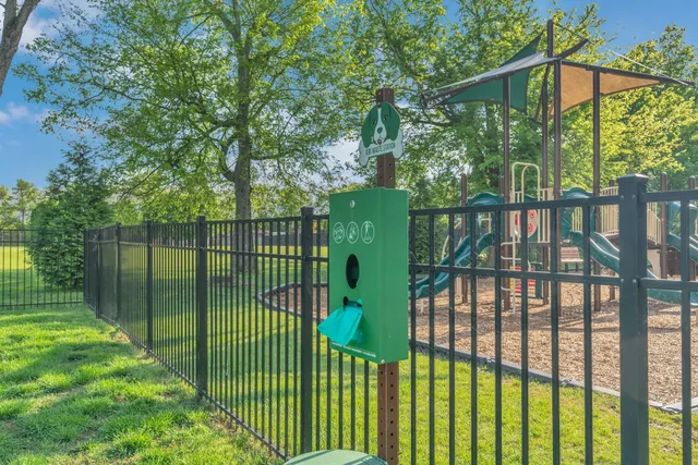 $1,800 | 5004 Isabella Lane, Hendersonville, TN 37075