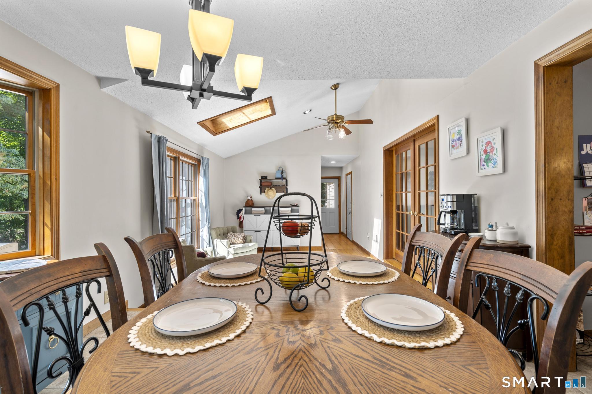 101 Wedgewood Road Southington, CT 06489 - Photo 14 of 40