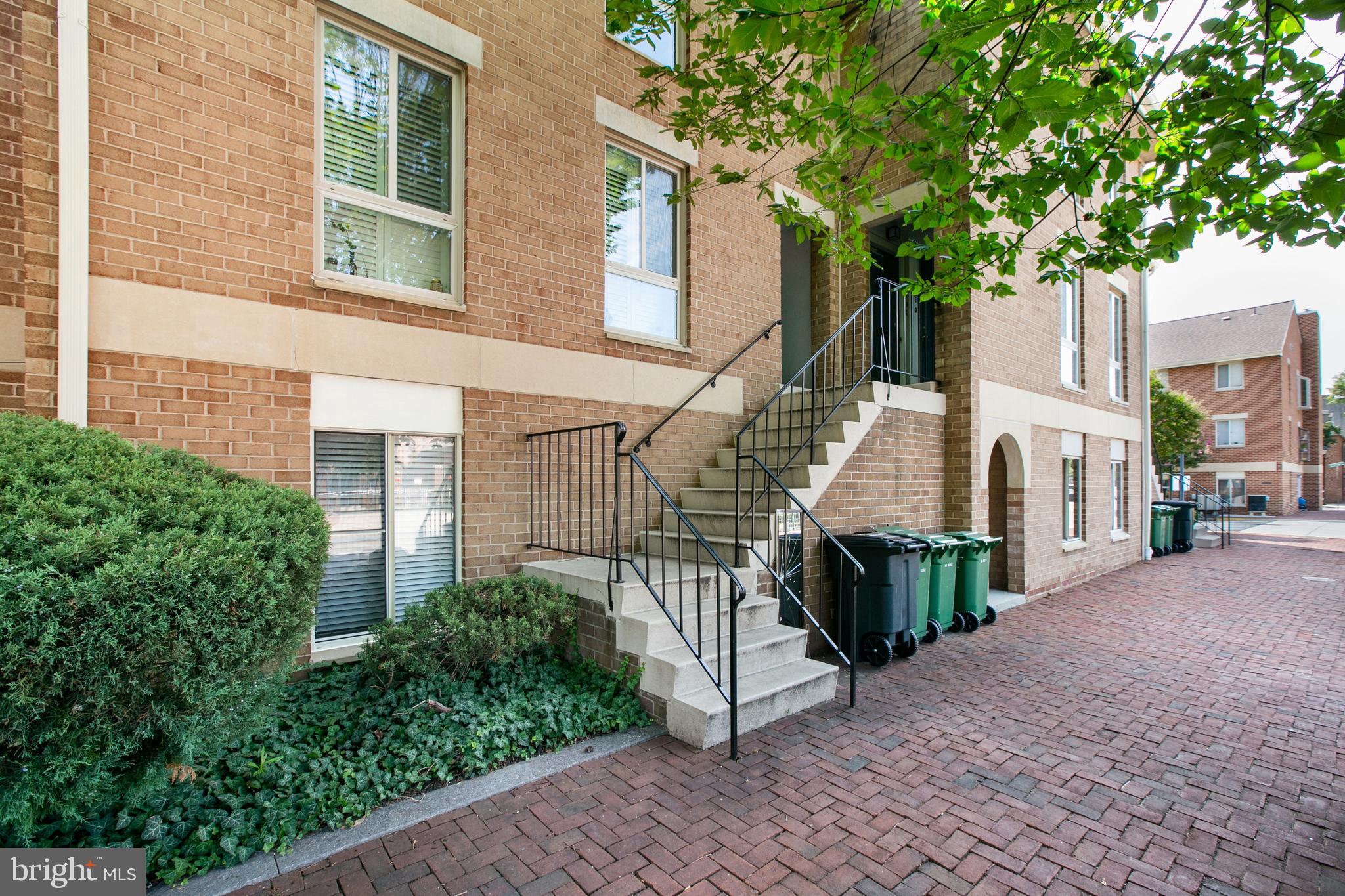 417 South Sharp Street, Unit R9 Baltimore, MD 21201 - Photo 2 of 33