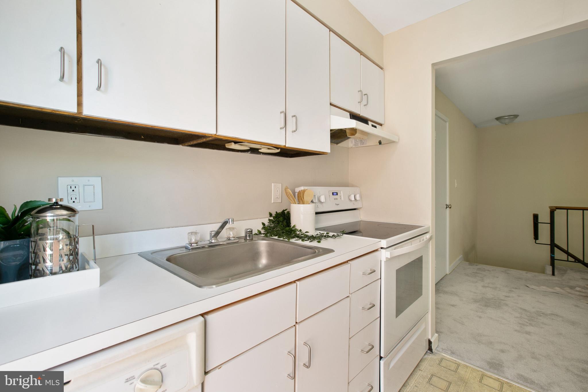 417 South Sharp Street, Unit R9 Baltimore, MD 21201 - Photo 16 of 33