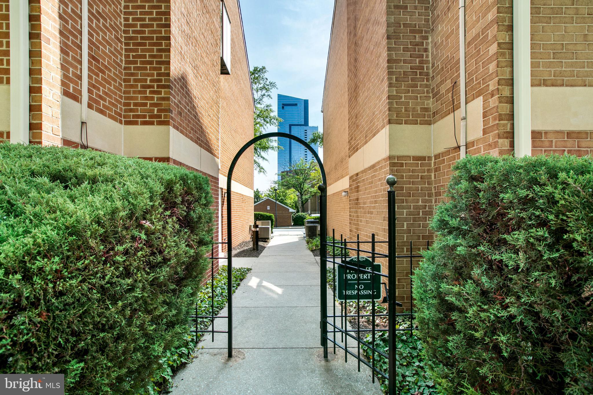 417 South Sharp Street, Unit R9 Baltimore, MD 21201 - Photo 29 of 33