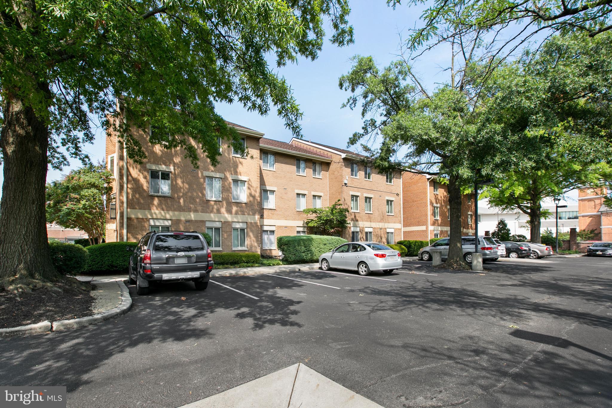 417 South Sharp Street, Unit R9 Baltimore, MD 21201 - Photo 31 of 33