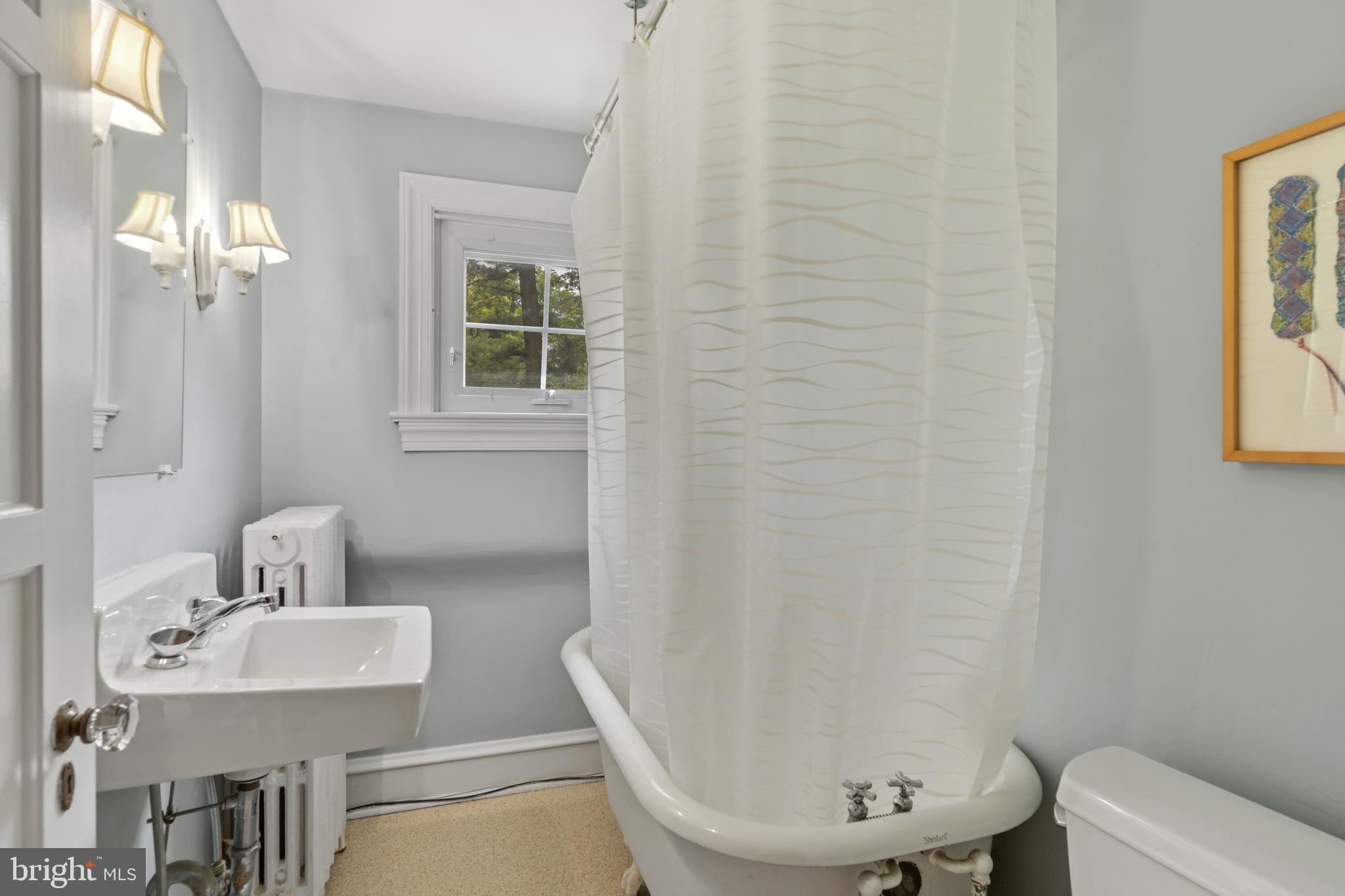 470 Glenmary Road Wayne, PA 19087 - Photo 29 of 37