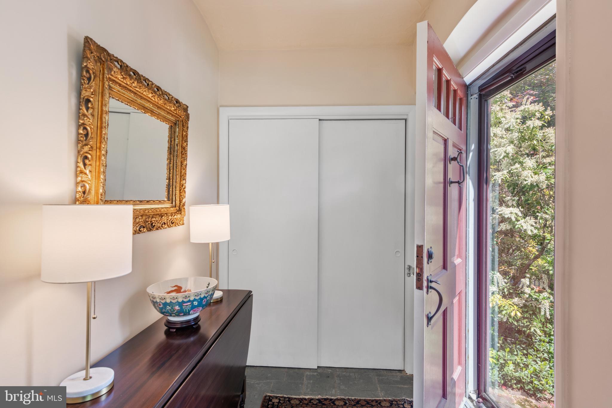 470 Glenmary Road Wayne, PA 19087 - Photo 5 of 37