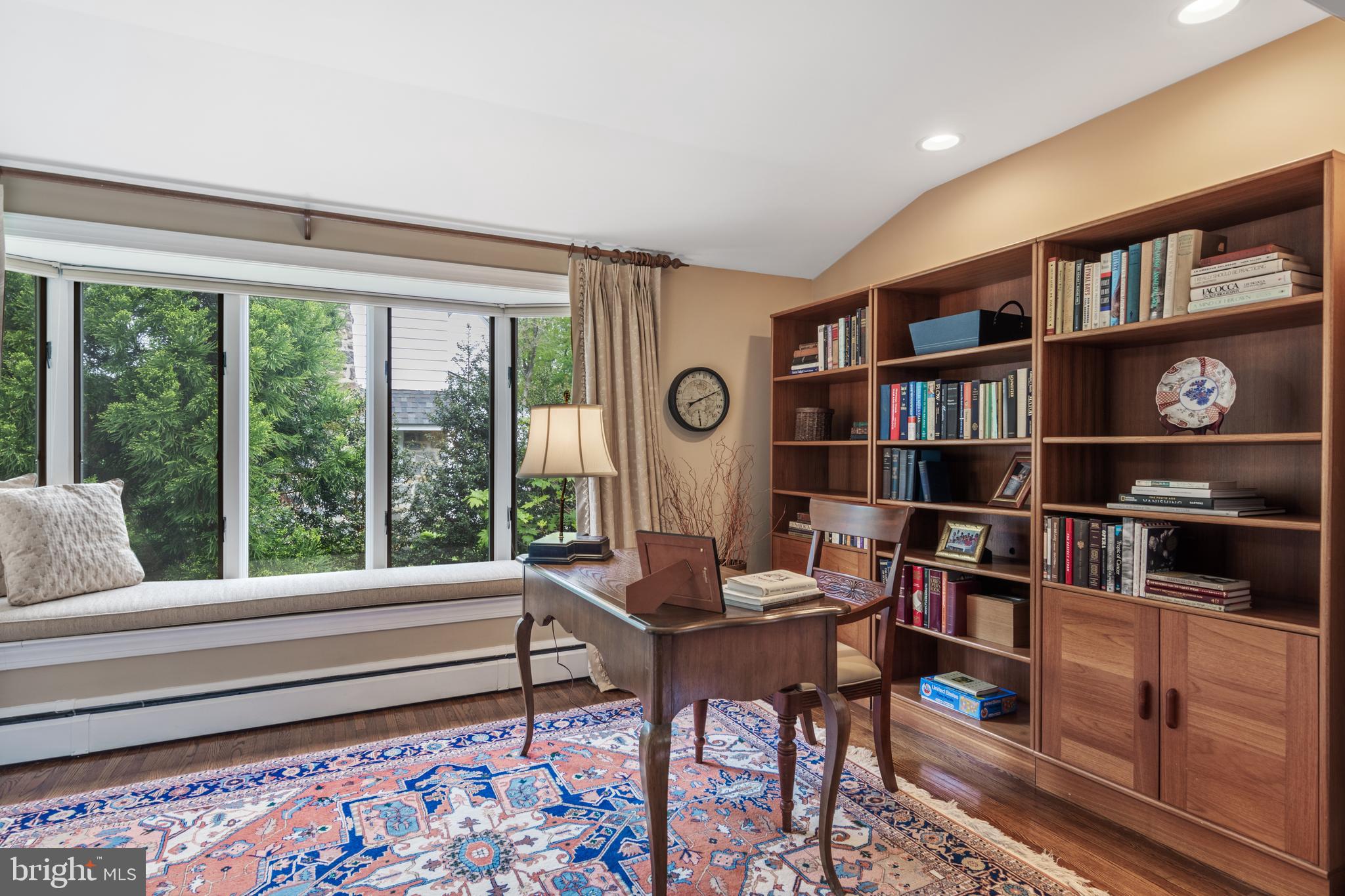 470 Glenmary Road Wayne, PA 19087 - Photo 9 of 37