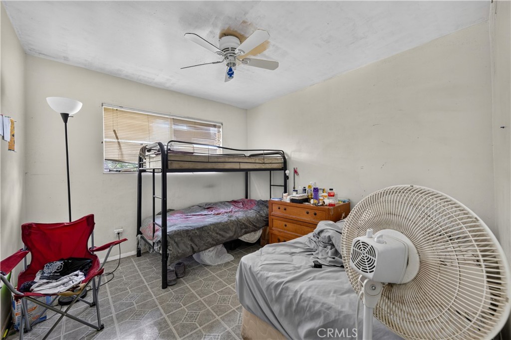 3292 Debbie Lane Riverside, CA 92501 - Photo 15 of 36 Gallery Image 15