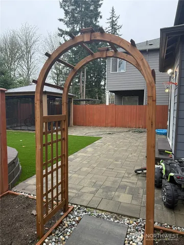 $4,095 | 3606 200th Place Southeast, Bothell, WA 98012