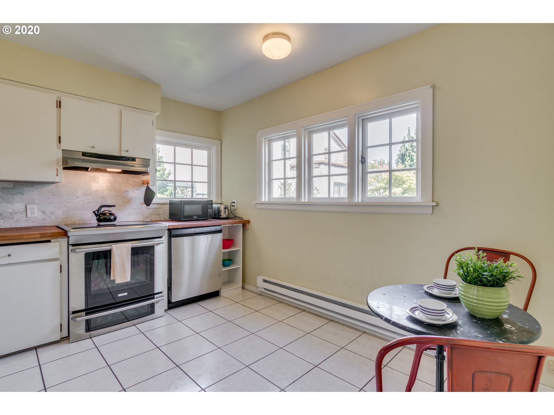 2632 Northwest Westover Road Portland, OR 97210 - Photo 19 of 31 Gallery Image 19
