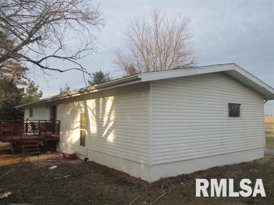 1389 Union Avenue Bennett, IA 52721 - Photo 3 of 24 Gallery Image 3