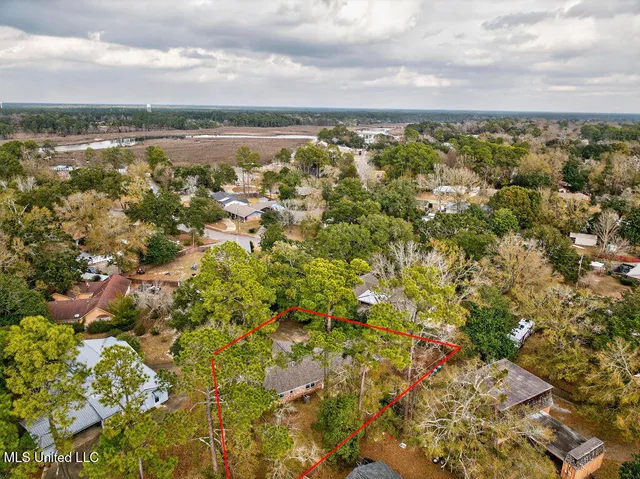 $249,900 | 202 Ravens Court, Ocean Springs, MS 39564