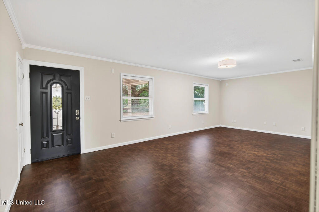 202 Ravens Court Ocean Springs, MS 39564 - Photo 5 of 35 202RavensCt-5