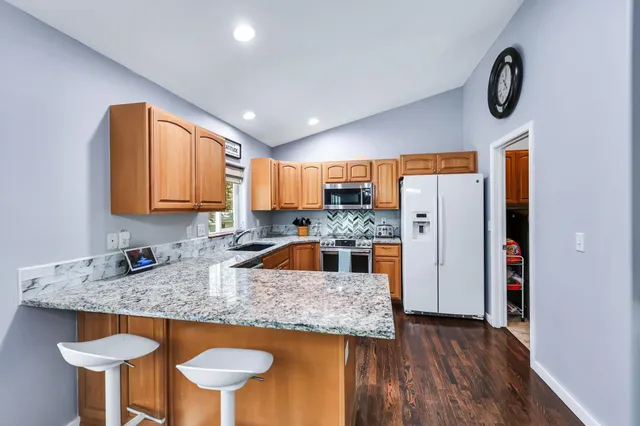 $639,500 | 5885 Sandy Ct Way, Nine Mile Falls, WA 99026