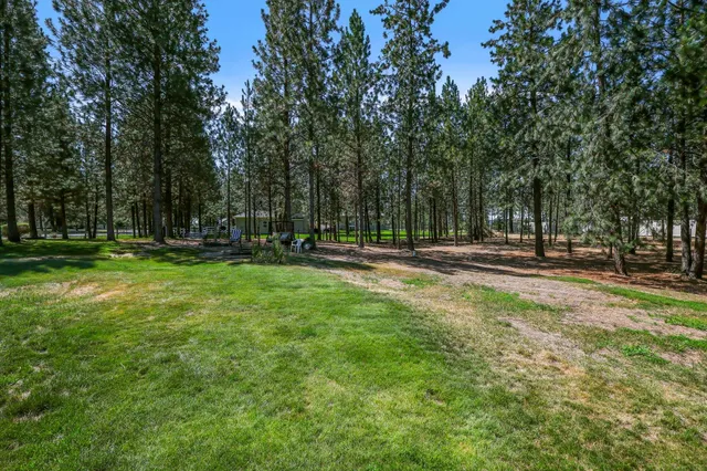 $639,500 | 5885 Sandy Ct Way, Nine Mile Falls, WA 99026