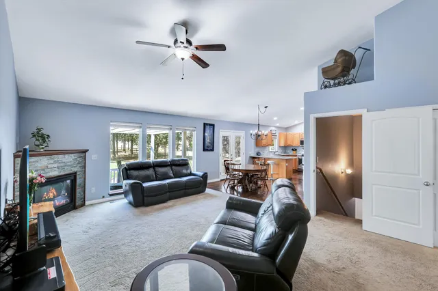 $639,500 | 5885 Sandy Ct Way, Nine Mile Falls, WA 99026