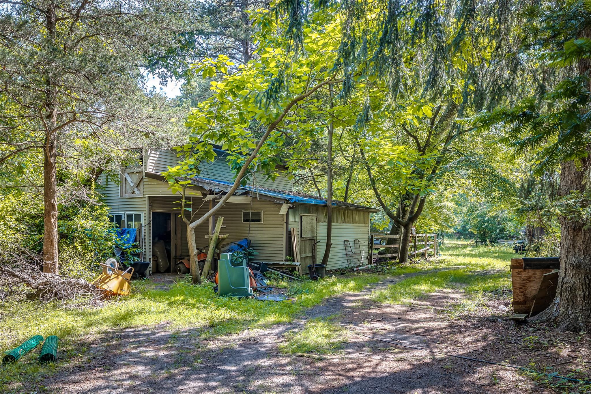 33 North Coleman Road Centereach, NY 11720 - Photo 31 of 40