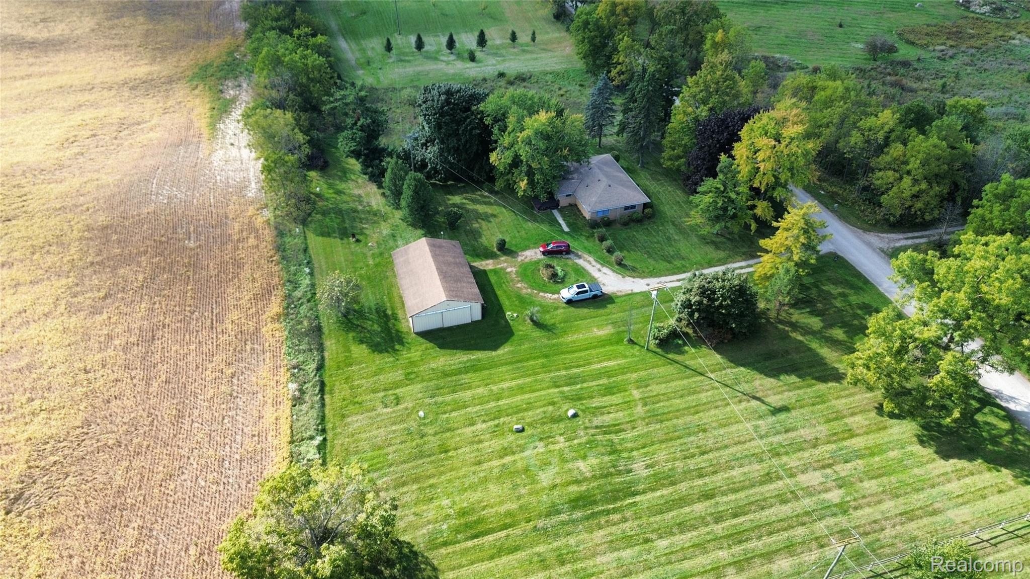 8251 West Ellsworth Road Ann Arbor, MI 48103 - Photo 47 of 57 dji_fly_20260928_161010_65_1790626238959_photo_optimized.jpg